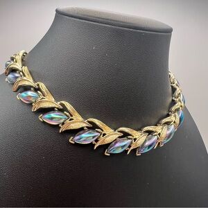 Rare Vintage Kramer Collar Necklace Gold Tone w/ Oil Slick AB Navettes